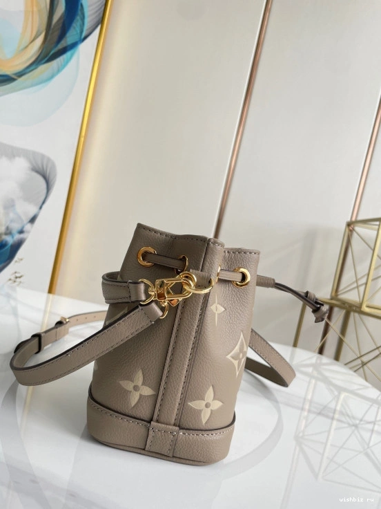 WIS NANO VUITTON LOUIS NOÉ 0822